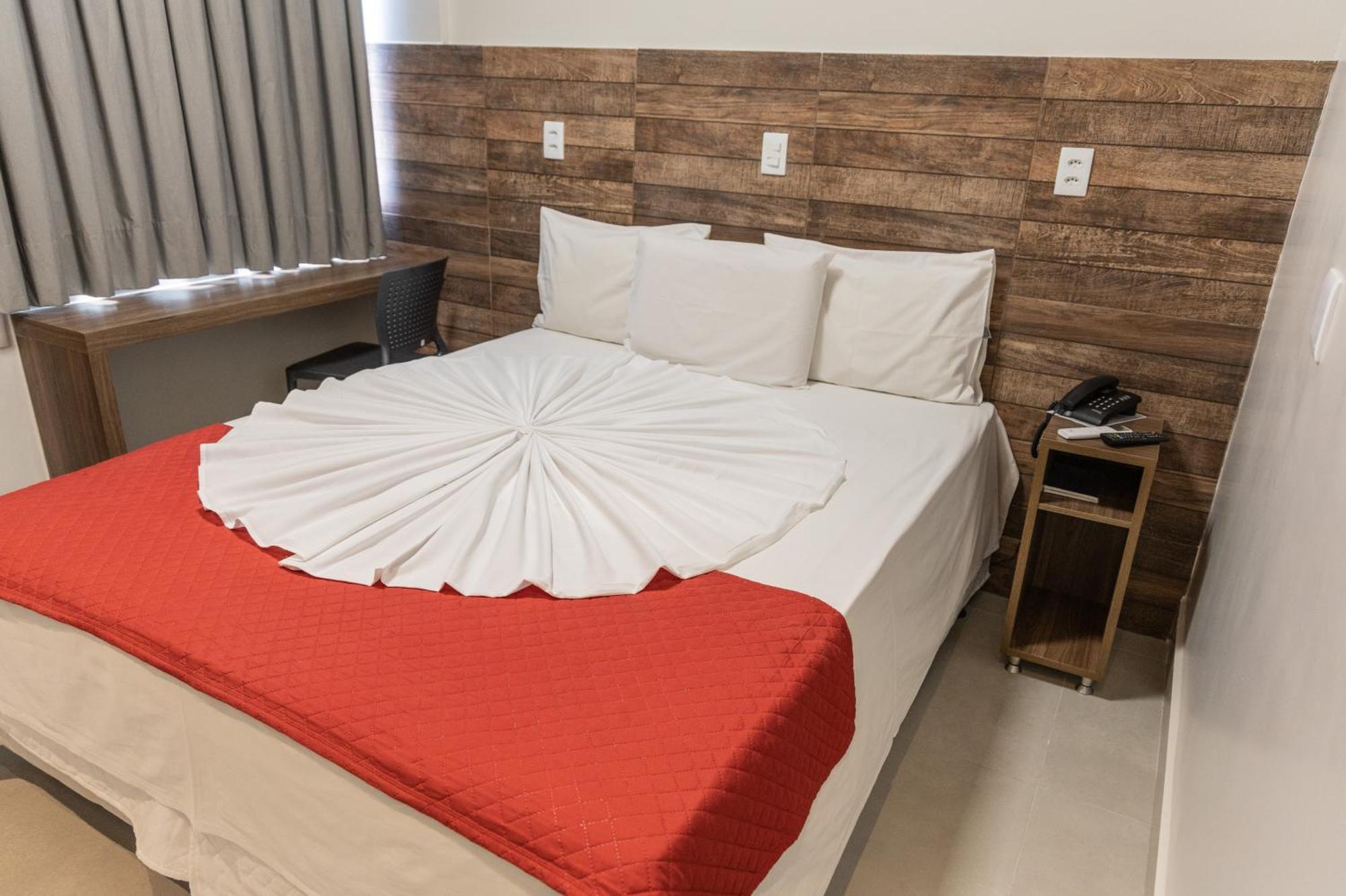 Double Room,1526341861:JPEG